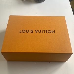 Louis Vuitton box
